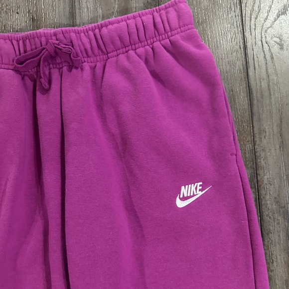 Nike Magenta Joggers - Picture 2 of 9